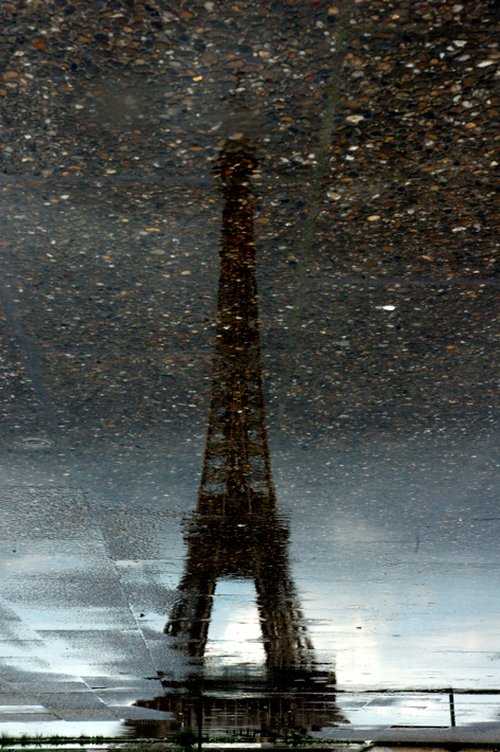 Paris Tour Eiffel melancolique