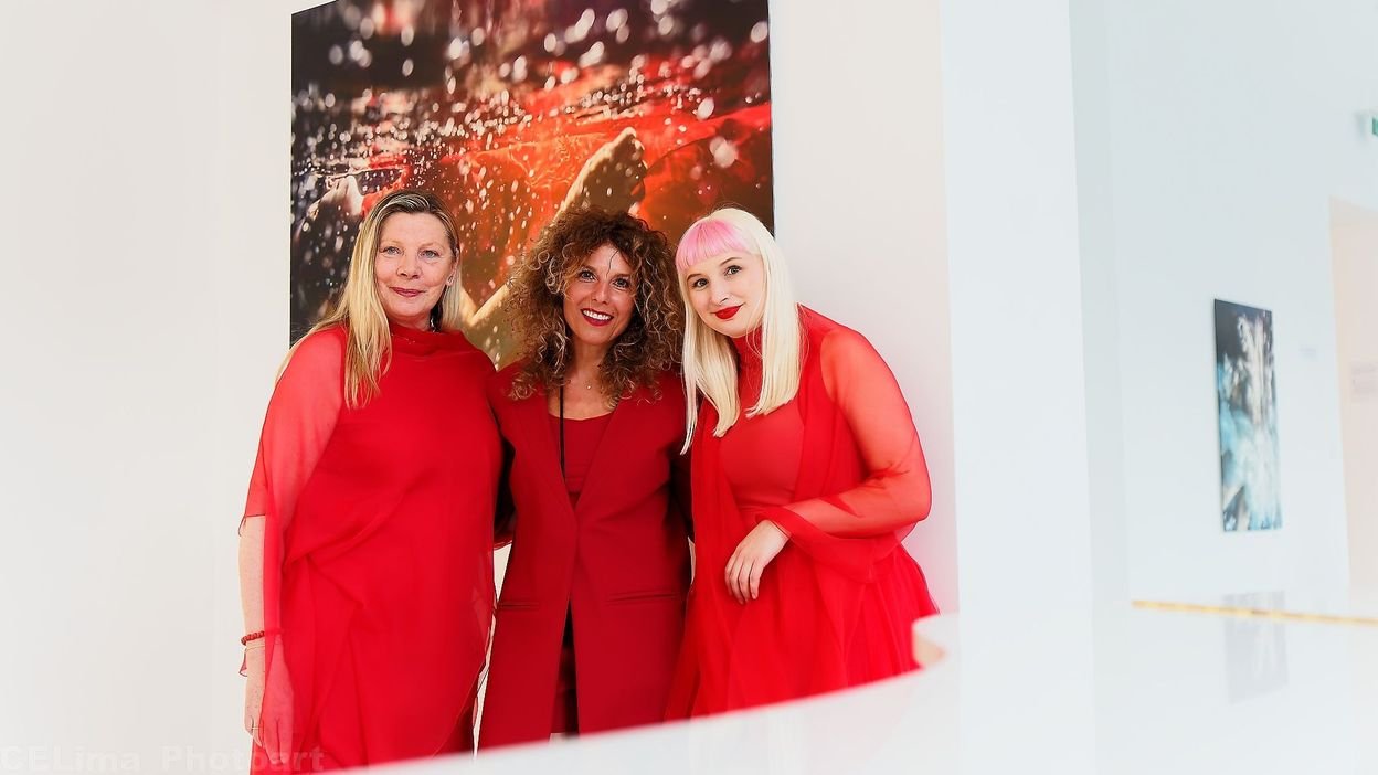 3 women, 3 artists, one exhibition